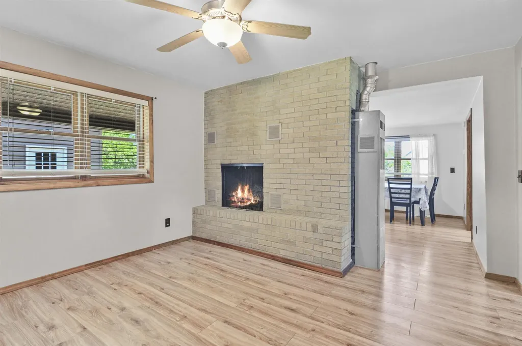 507 River Street Unknown City MI 49656