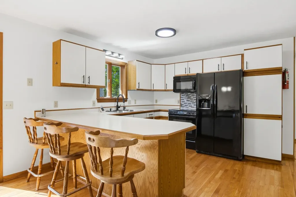 2057 Glory Road Crystal Lake Township MI 49635