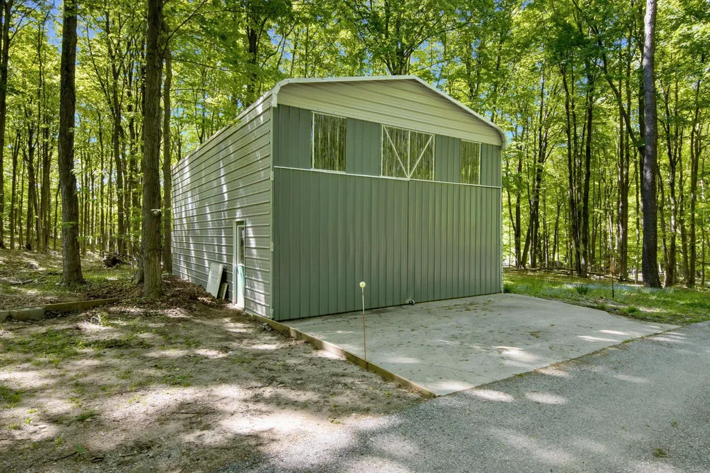 2057 Glory Road Crystal Lake Township MI 49635