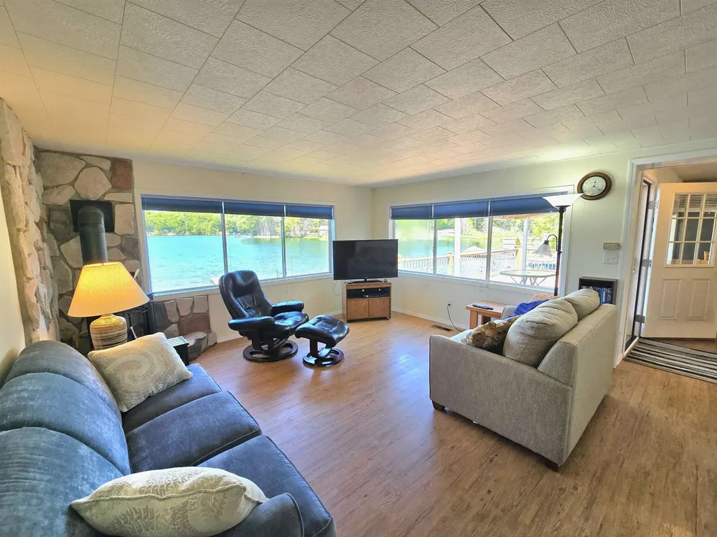 7293 NE Trillium Trail Blue Lake Township MI 49659