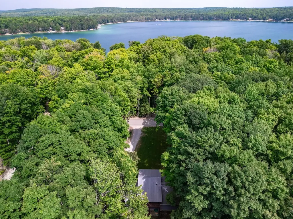 9149 N Twin Lake Road Coldsprings Township MI 49659