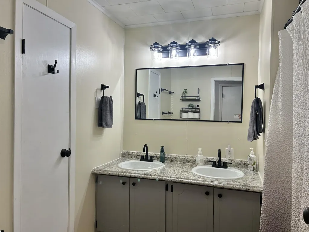 9149 N Twin Lake Road Coldsprings Township MI 49659