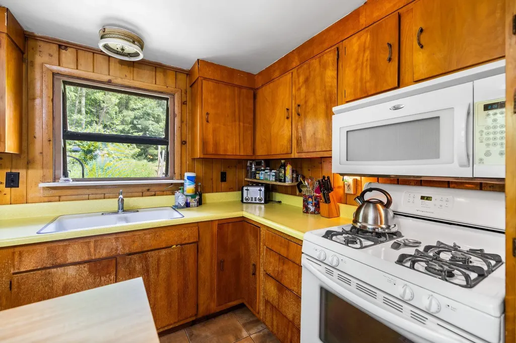 8370 Lake Of The Woods Road Custer Township MI 49615