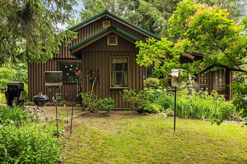 8370 Lake Of The Woods Road Custer Township MI 49615