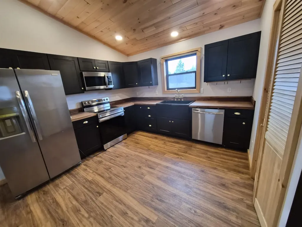 6704 Rapid City Road NW Clearwater Township MI 49676