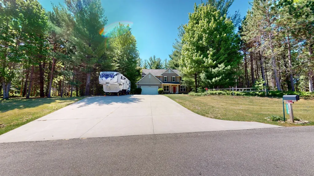 11130 French Court Whitewater Township MI 49690