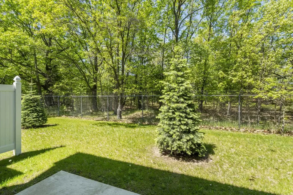 1548 Simsbury Street Garfield Charter Township MI 49686