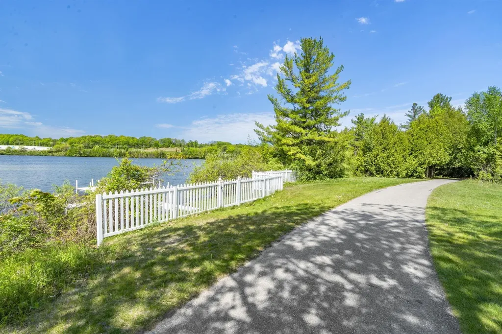 1548 Simsbury Street Garfield Charter Township MI 49686