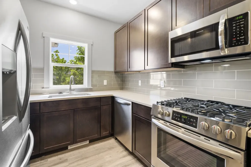 1548 Simsbury Street Garfield Charter Township MI 49686