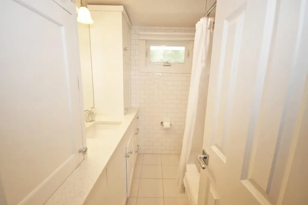 7566 W Harbor Highway Glen Arbor Township MI 49636