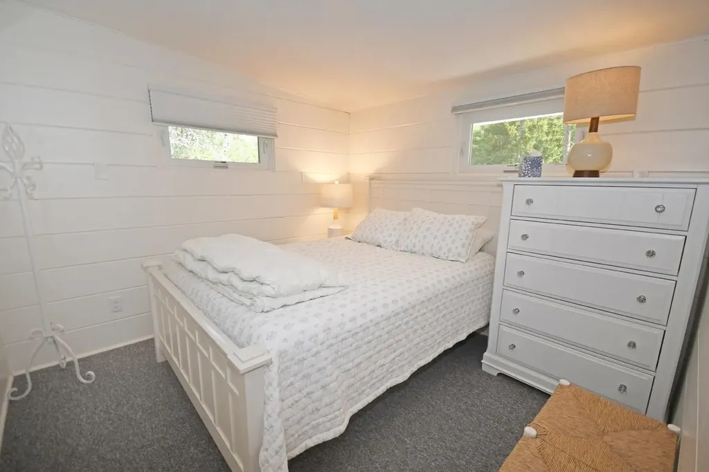 7566 W Harbor Highway Glen Arbor Township MI 49636
