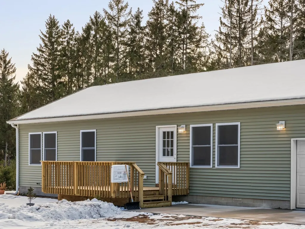 Tbb 5086 Red Maple Drive Orange Township MI 49646