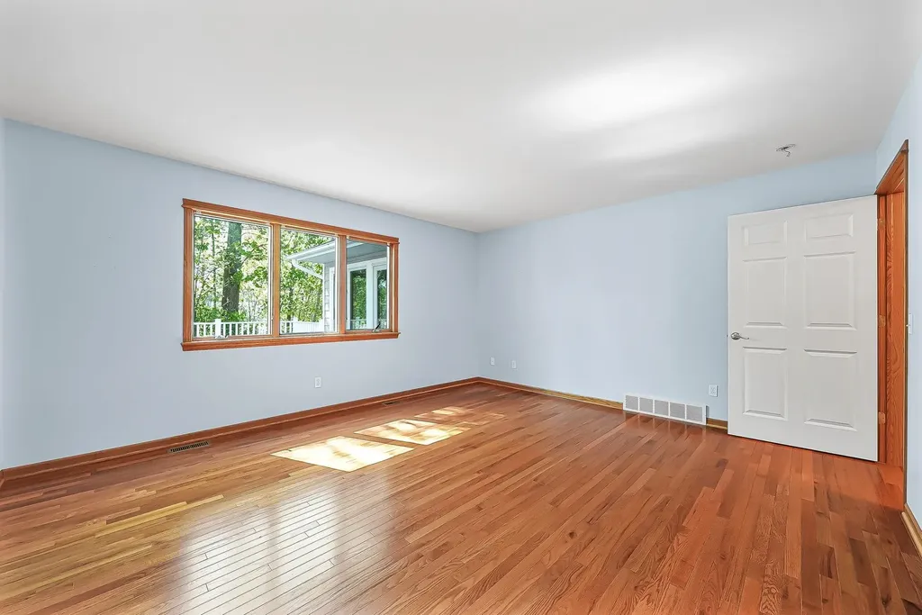 118 Davidsen Shores Drive Cadillac City MI 49601