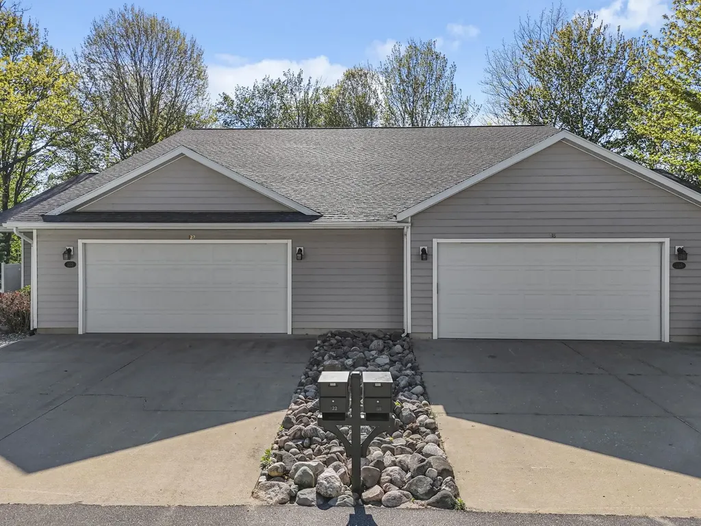 118 Davidsen Shores Drive Cadillac City MI 49601