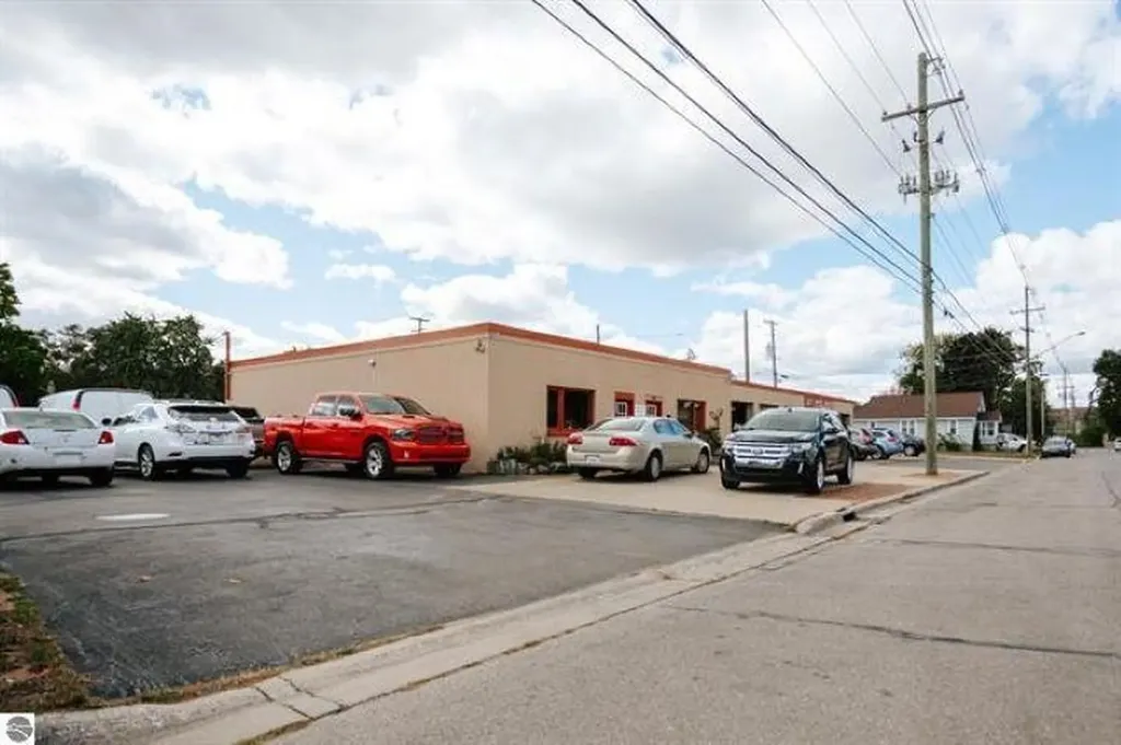 114 E Griffin Street Traverse City City MI 49684