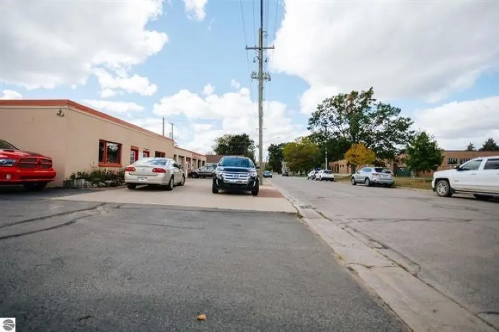 114 E Griffin Street Traverse City City MI 49684