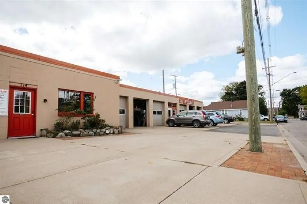 114 E Griffin Street Traverse City City MI 49684