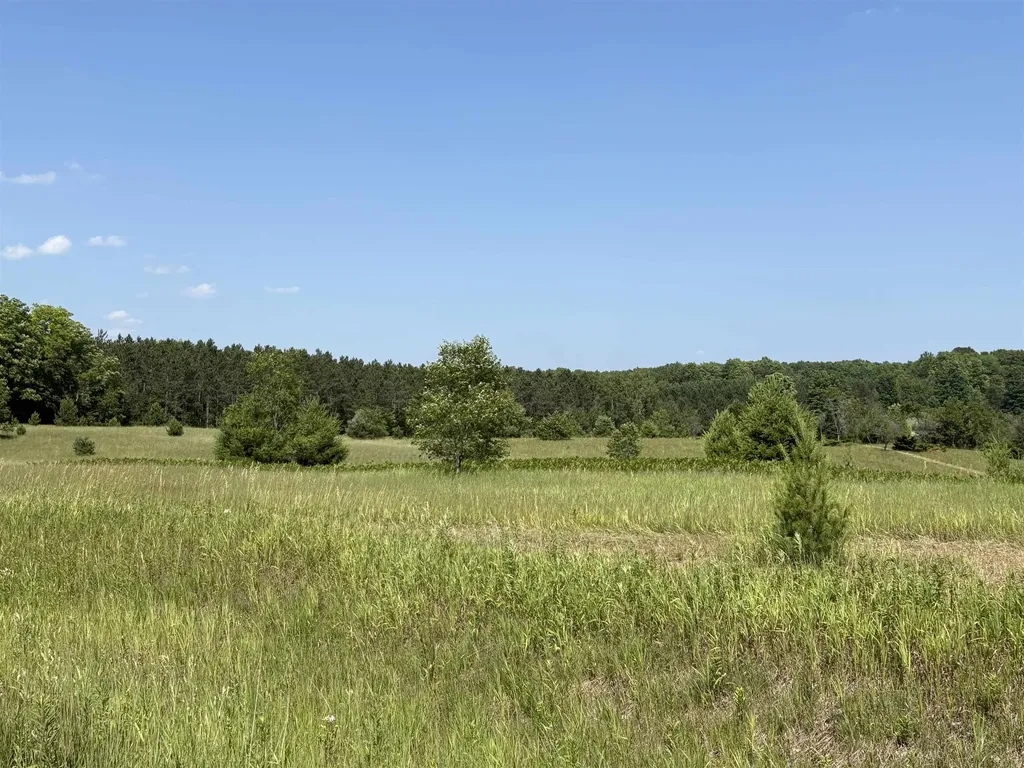 8655 SE Campbell Road Garfield Township MI 49633