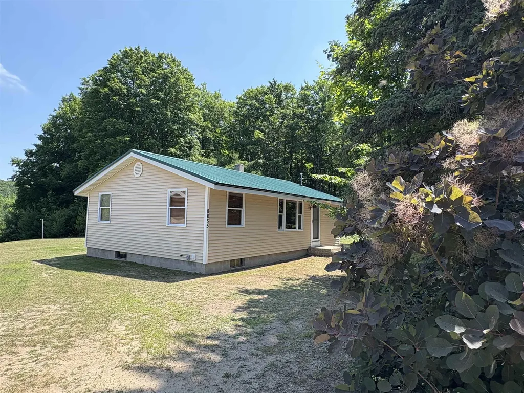 8655 SE Campbell Road Garfield Township MI 49633