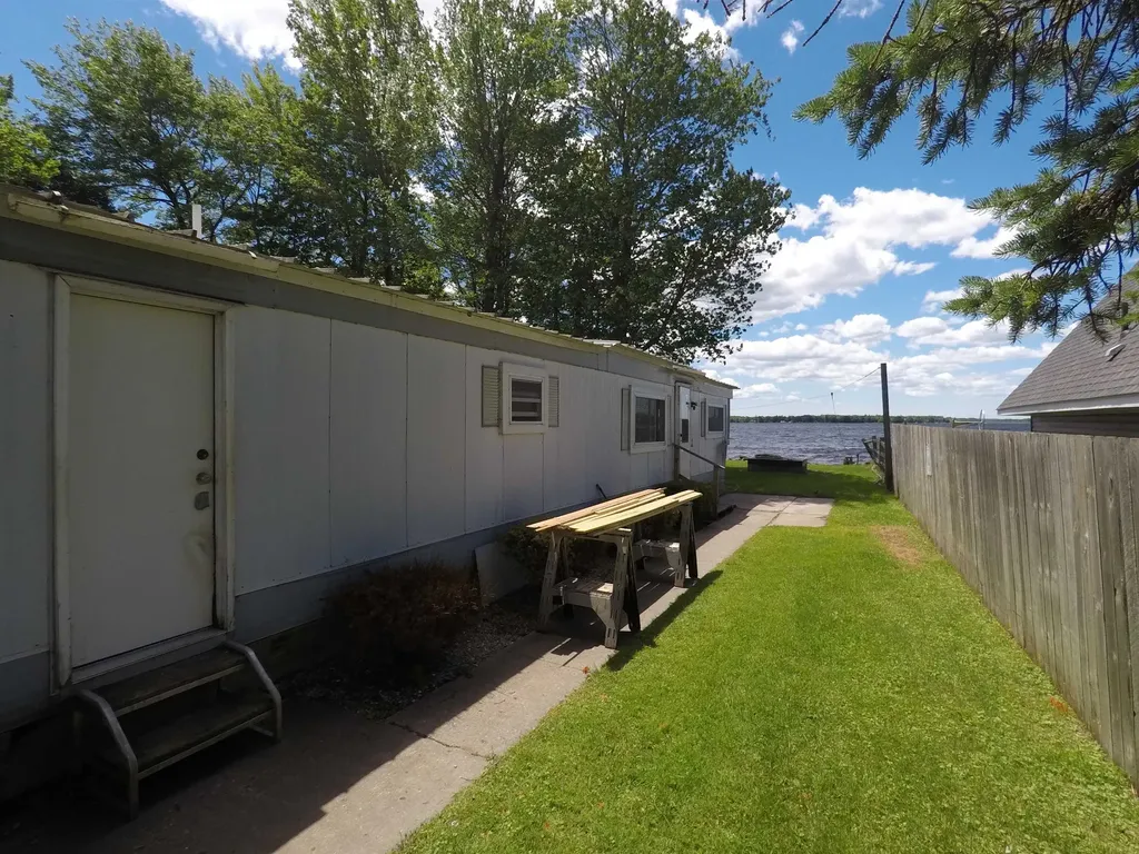 661 E Lake Mitchell Drive Cherry Grove Township MI 49601