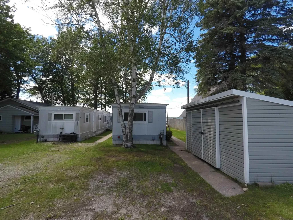 661 E Lake Mitchell Drive Cherry Grove Township MI 49601