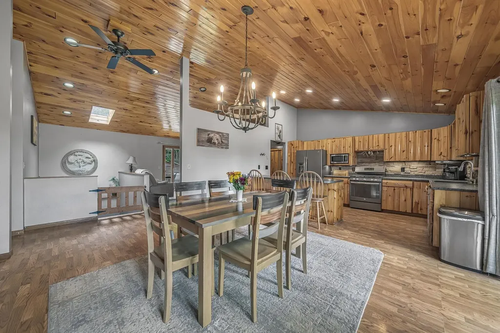 804 Arbutus Drive Clam Lake Township MI 49601