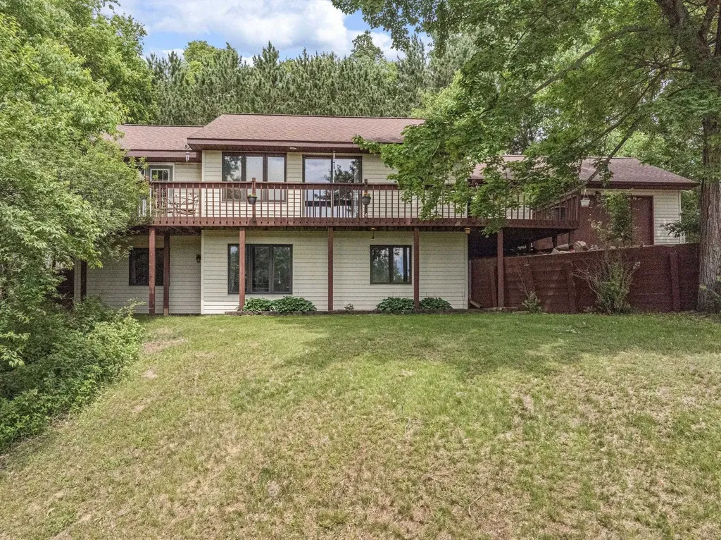 804 Arbutus Drive Clam Lake Township MI 49601