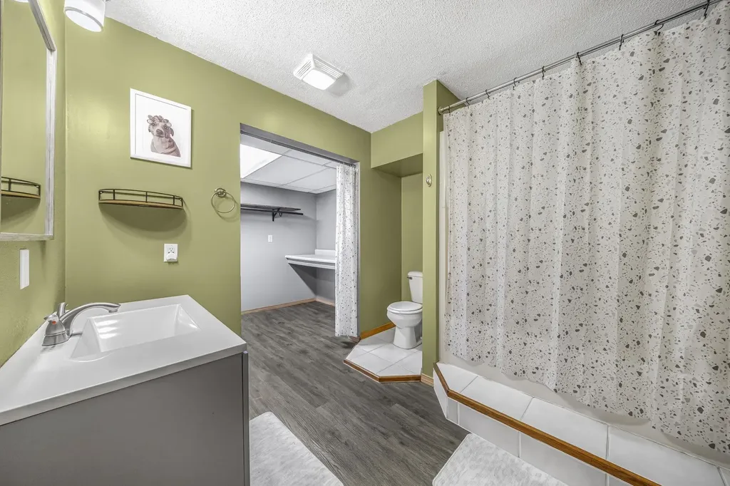 804 Arbutus Drive Clam Lake Township MI 49601
