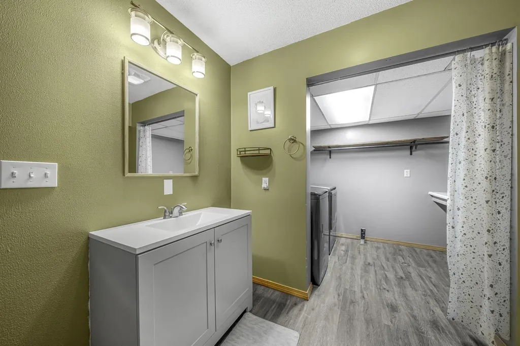 804 Arbutus Drive Clam Lake Township MI 49601
