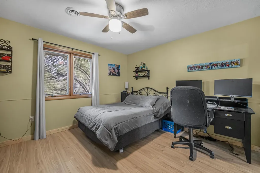 804 Arbutus Drive Clam Lake Township MI 49601