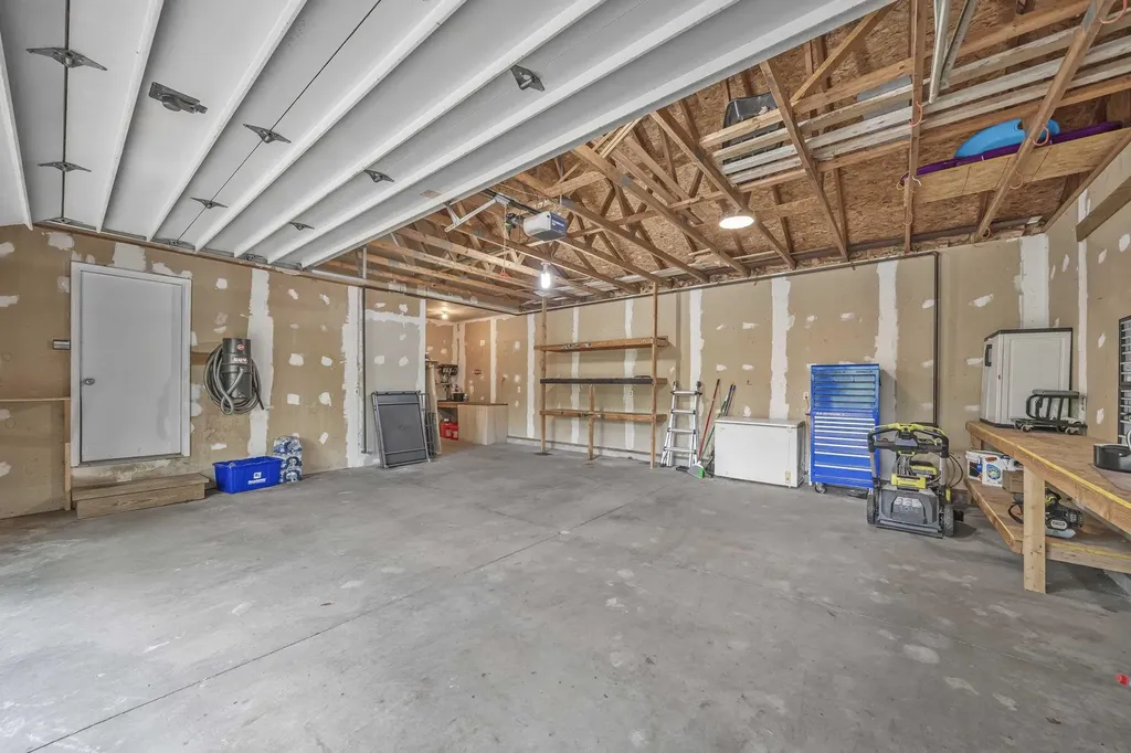 804 Arbutus Drive Clam Lake Township MI 49601