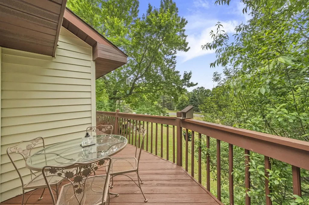 804 Arbutus Drive Clam Lake Township MI 49601