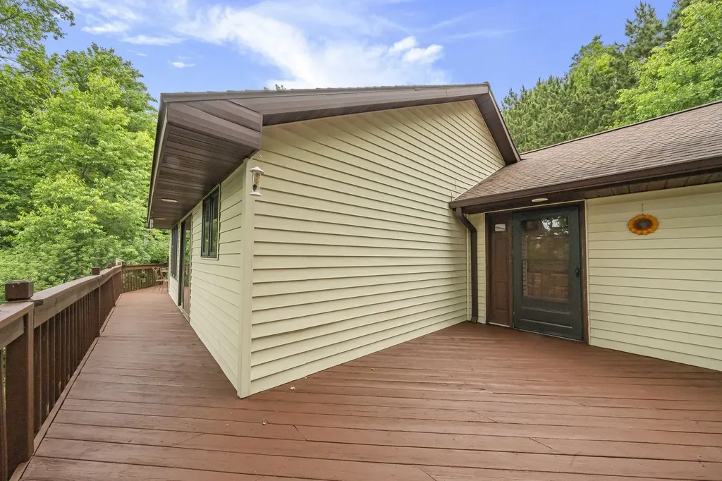 804 Arbutus Drive Clam Lake Township MI 49601