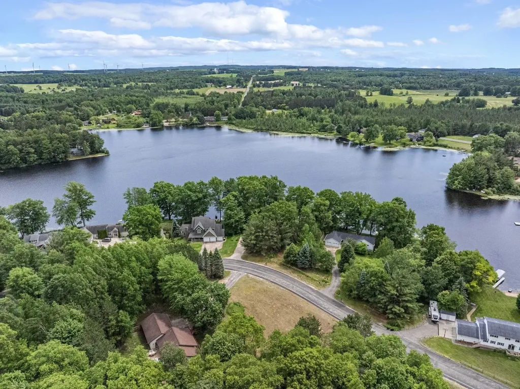 804 Arbutus Drive Clam Lake Township MI 49601
