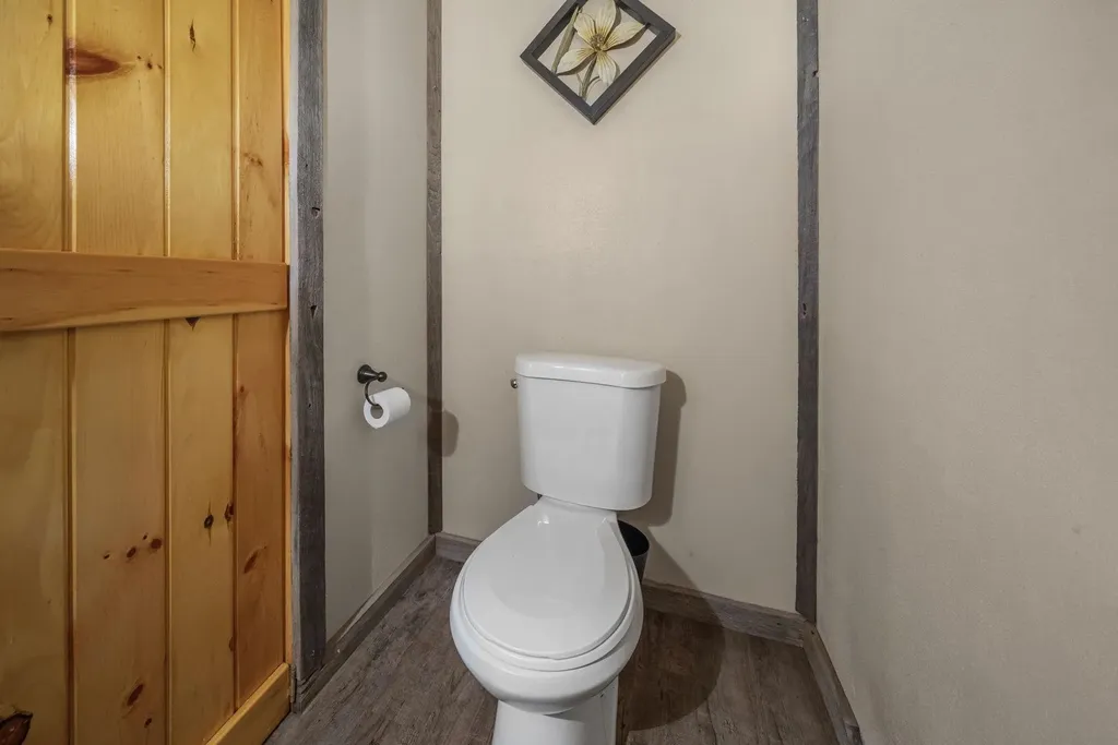804 Arbutus Drive Clam Lake Township MI 49601