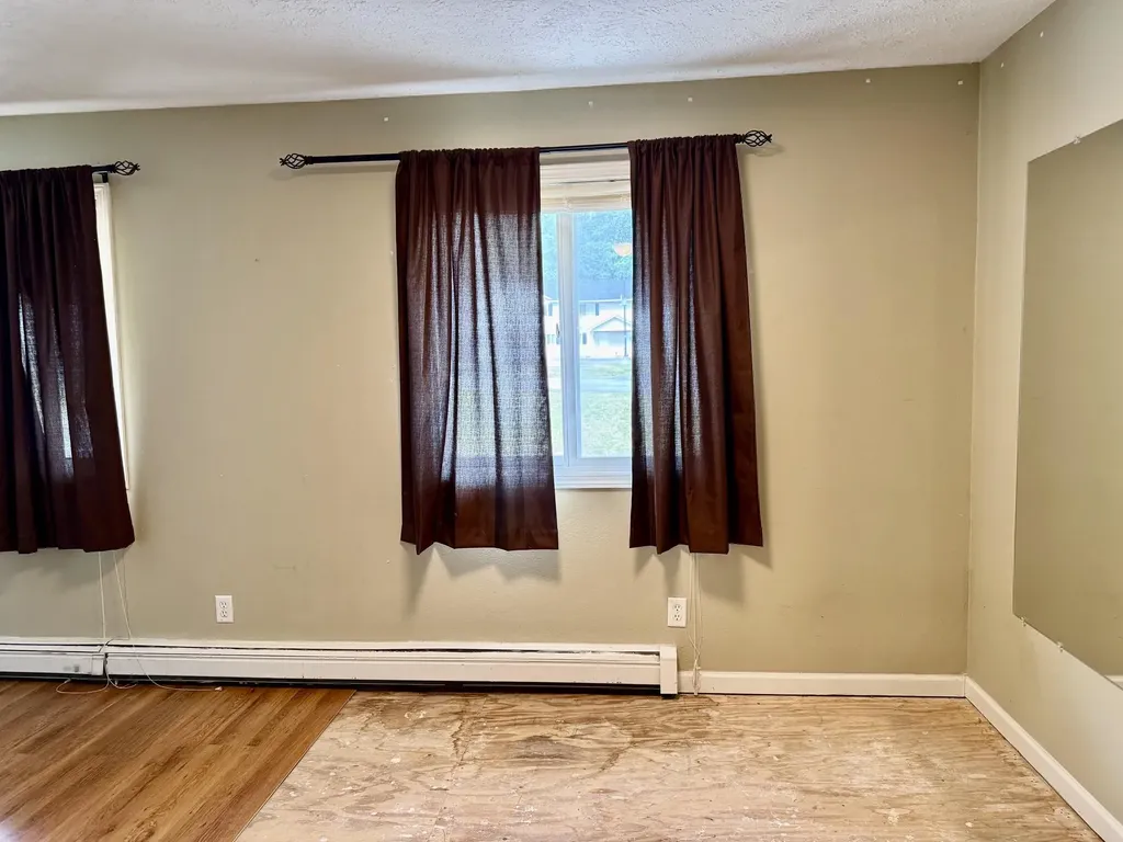 3800 Vale Drive East Bay Township MI 49686