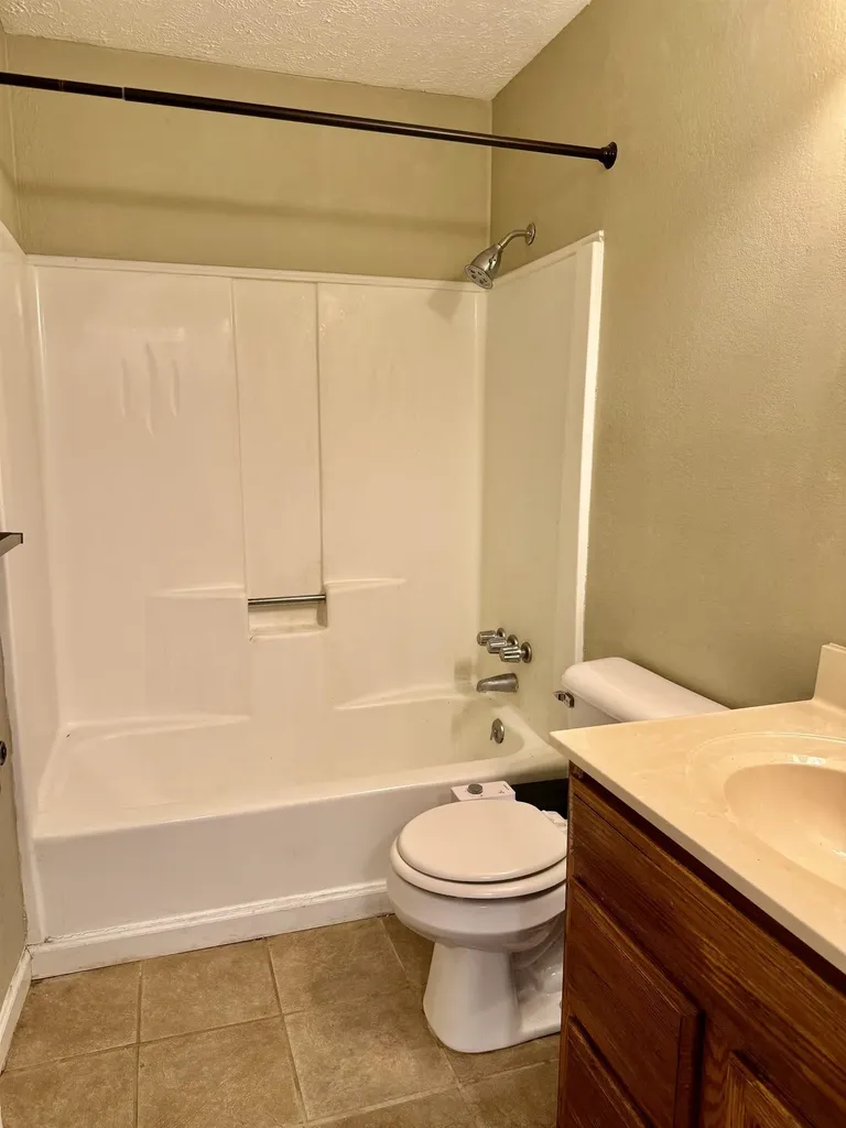 3800 Vale Drive East Bay Township MI 49686
