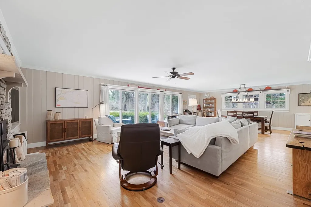 116 W Hill Street Leland Township MI 49654