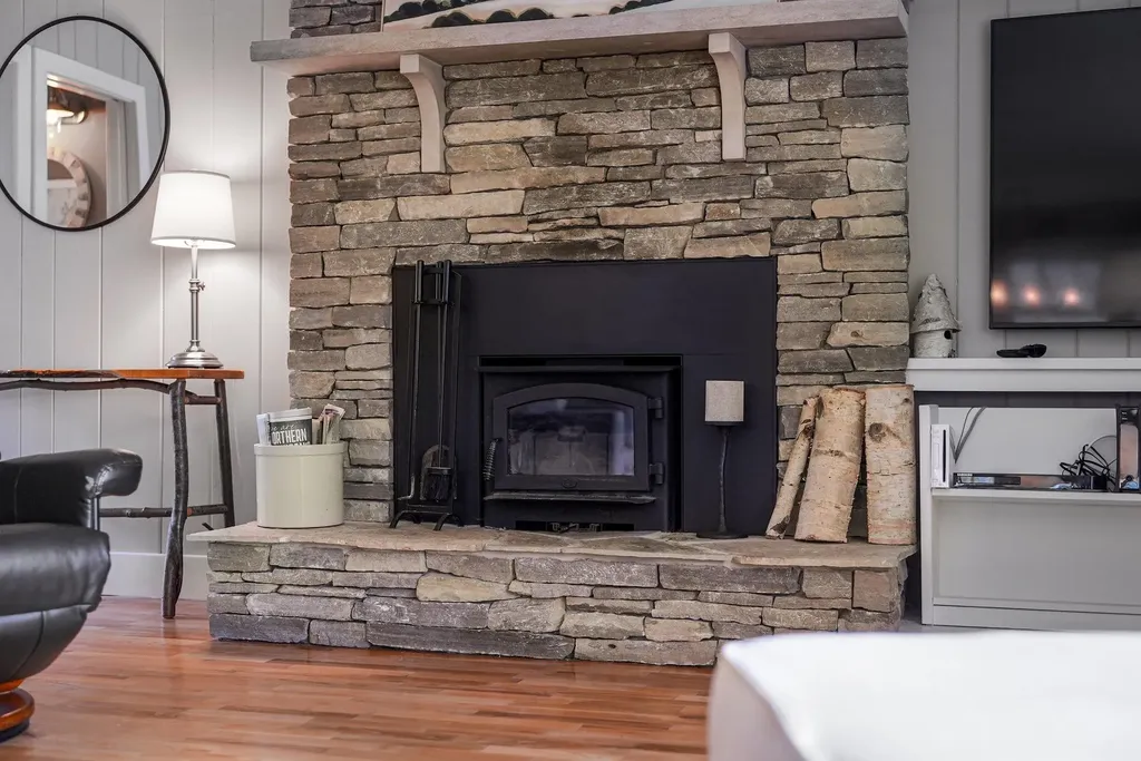 116 W Hill Street Leland Township MI 49654