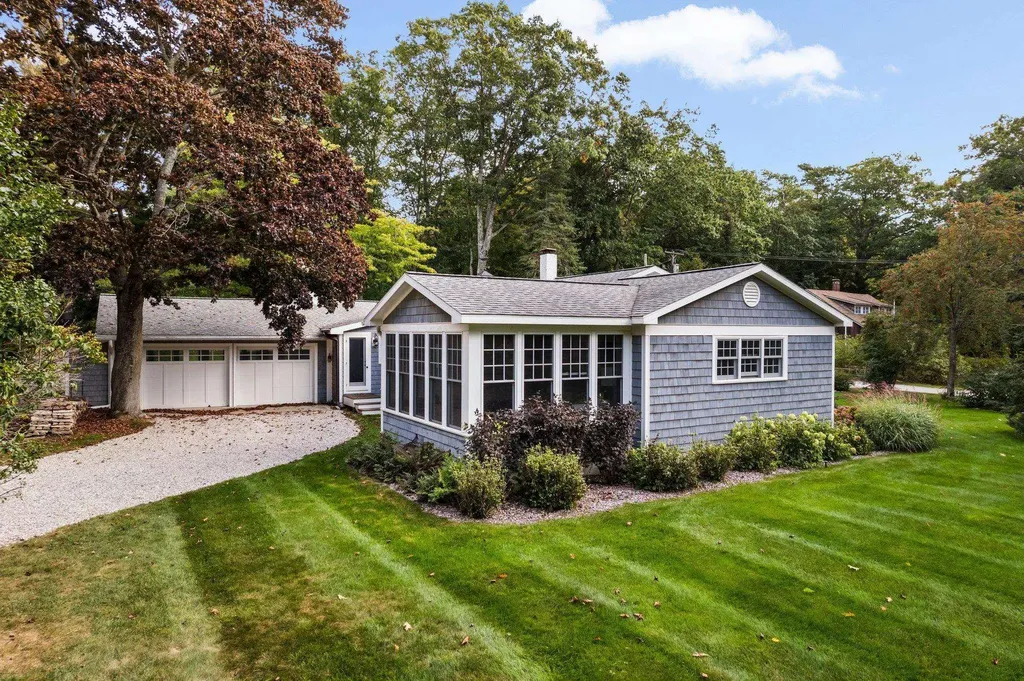 116 W Hill Street Leland Township MI 49654