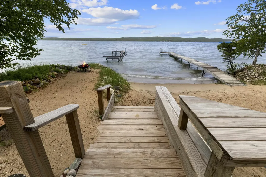 4354 Crystal Drive Lake Township MI 49617