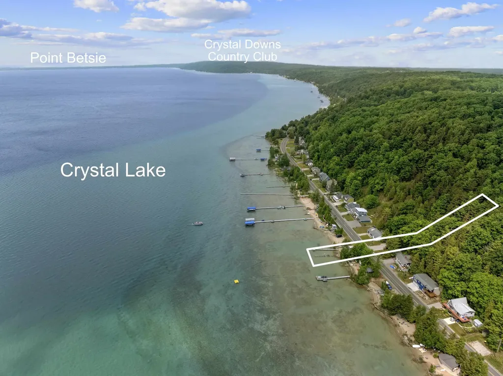 4354 Crystal Drive Lake Township MI 49617