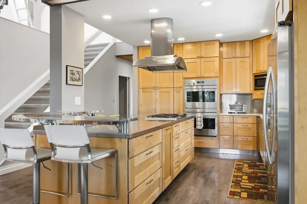 3333 Kirkridge Drive Acme Township MI 49690