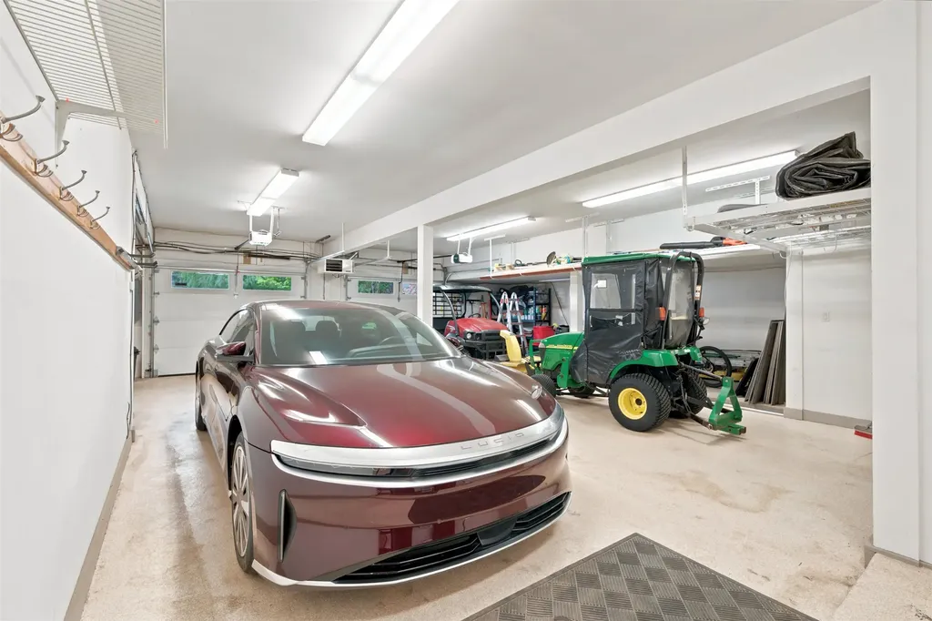 3333 Kirkridge Drive Acme Township MI 49690