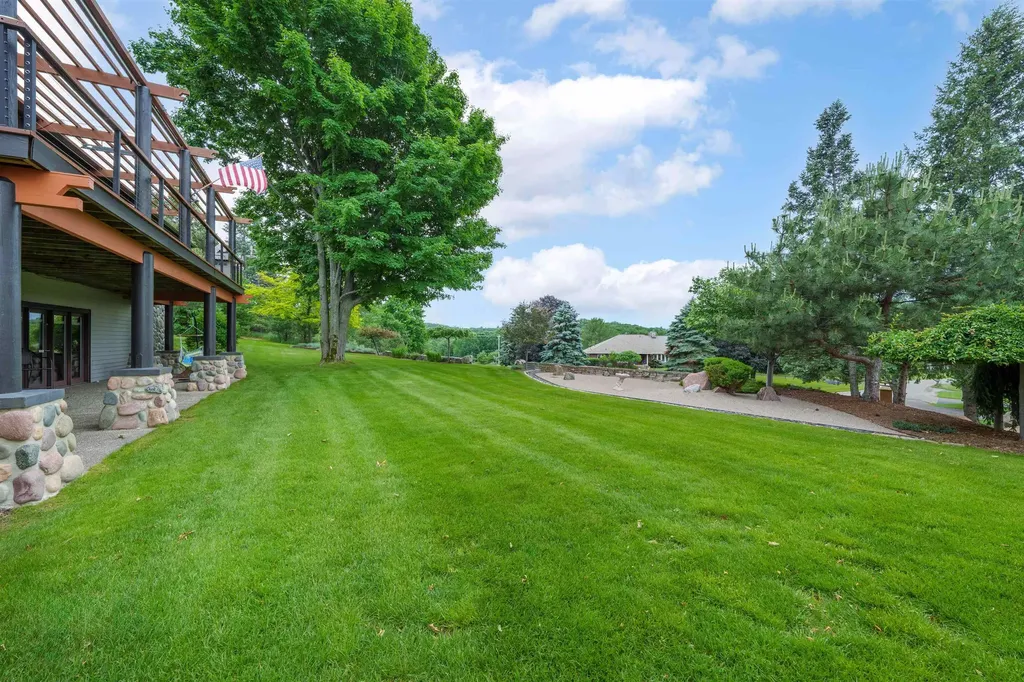 3333 Kirkridge Drive Acme Township MI 49690