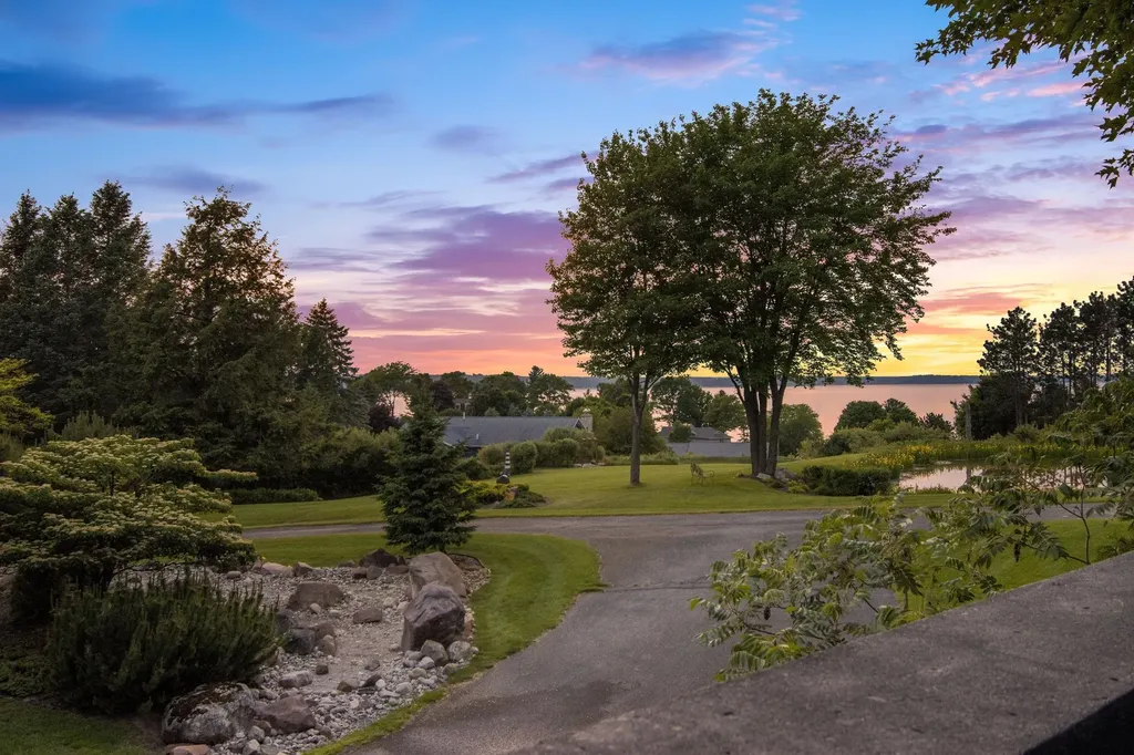 3333 Kirkridge Drive Acme Township MI 49690