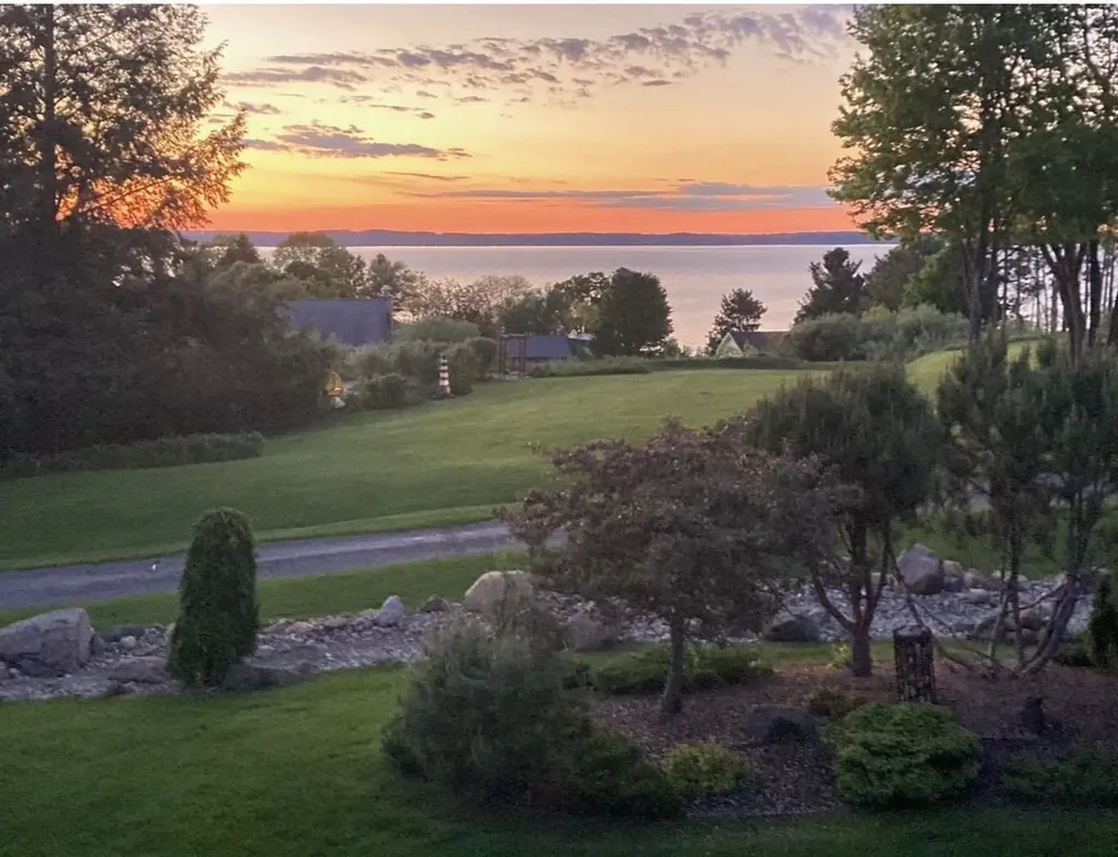 3333 Kirkridge Drive Acme Township MI 49690
