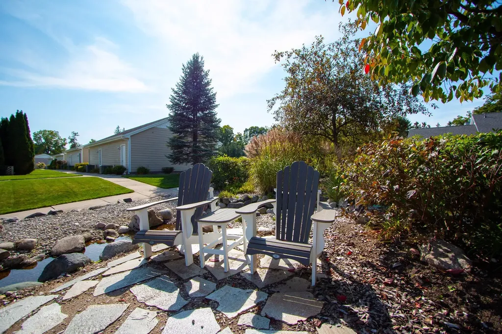 2810 W Shore Drive Central Lake Township MI 49622