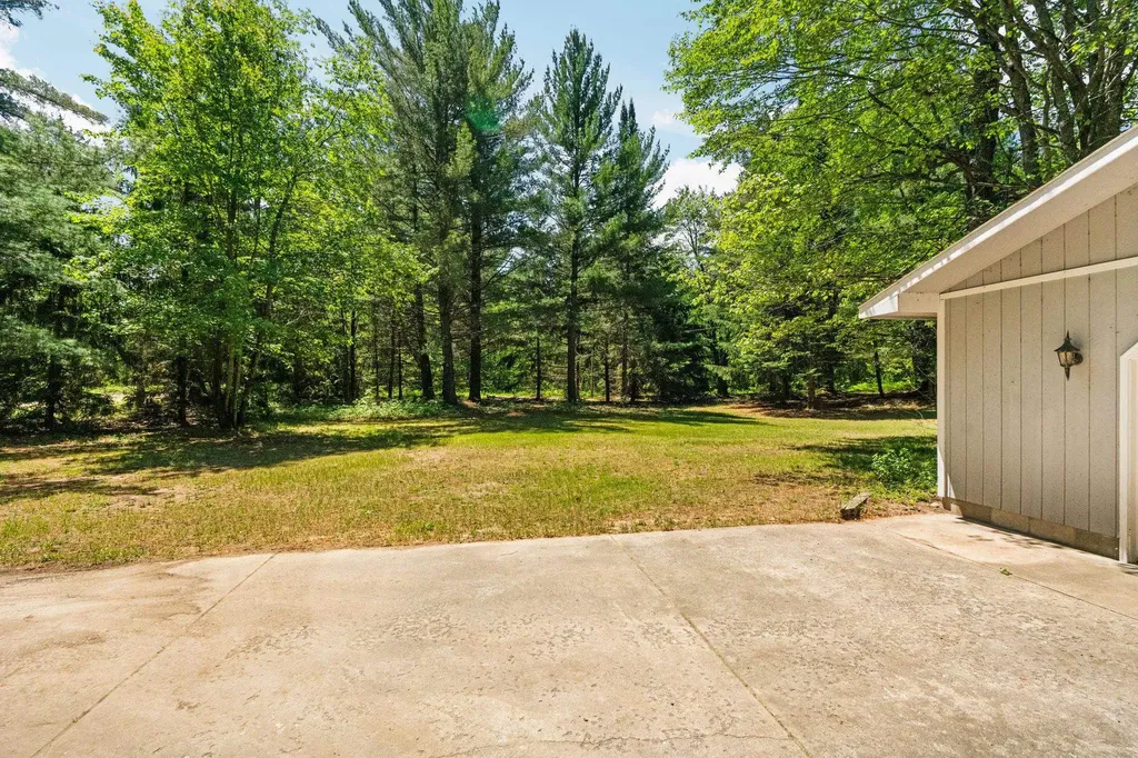 5596 NE Rita Drive Coldsprings Township MI 49646
