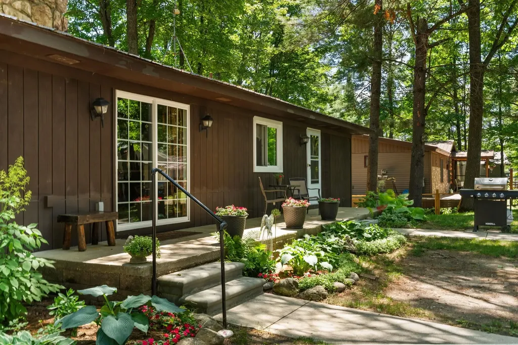 5596 NE Rita Drive Coldsprings Township MI 49646